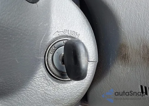 2005 Toyota Corolla Ce from USA, damaged, VIN 1NXBR32E75Z412095